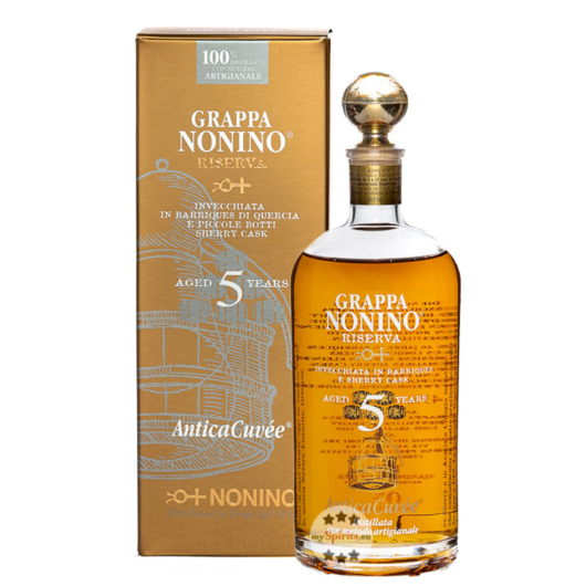 Nonino Grappa Riserva Antica Cuvée 5 Jahre / 43 % vol. / 0,7 Liter-Flasche im Geschenkkarton