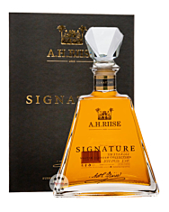 A.H. Riise Signature Master Blender Collection / 43,9 % Vol. / 0,7 Liter-Dekanter in Geschenkschatulle