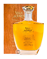 Villa de Varda Grappa Teroldego Stravecchia-Broilet Alta Selezione / 40% Vol. / 0,7 Liter-Flasche in Kästchen aus Mahagoniholz