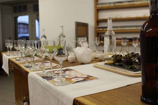 Grappa-Degustation mit den passenden Gläsern