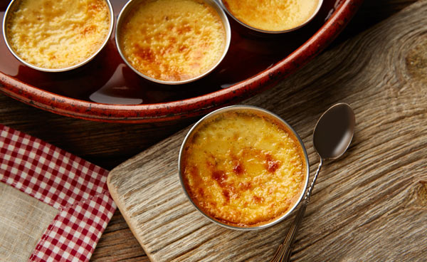 Crema Catalana mit Likör 43