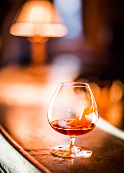 Das perfekte Glas für den perfekten Genuss ist der klassische Cognac Schwenker