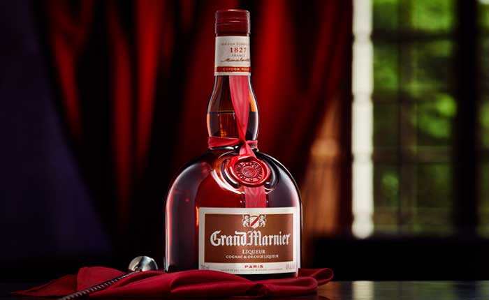 Grand Marnier Rouge der fruchtig-süße Likör aus Orangen und Cognac